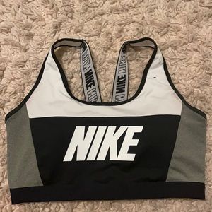 Women’s Nike sports bra